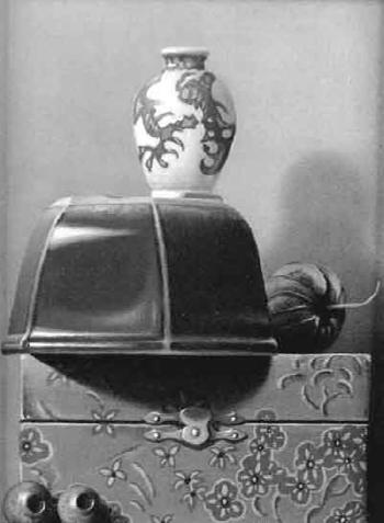 Oriental miniature vase by 
																	John Yerger