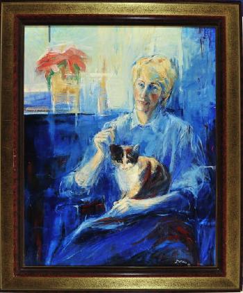 Portrait in Blau - Eine blonde Frau sitzt mit ihrer Katze am Fenster, auf dem Fensterbrett steht ein Adventsstern by 
																	Marta Fuks-Frankiewicz