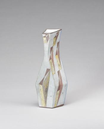 Vase Form by 
																	Elizabeth Fritsch