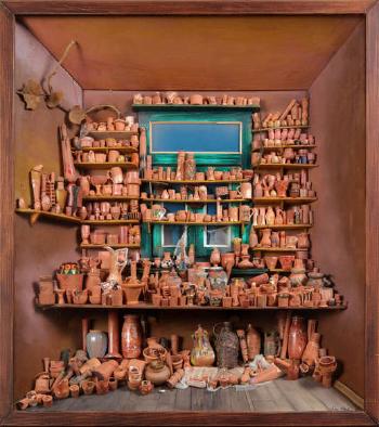 Etal rempli de vases en terre cuite by 
																	Roger van Akelyen