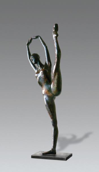 Ballet 009 by 
																	 Zhang Jihong