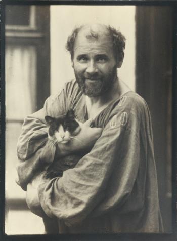 Portrait De Gustav Klimt Avec Son Chat by 
																	Moritz Nahr