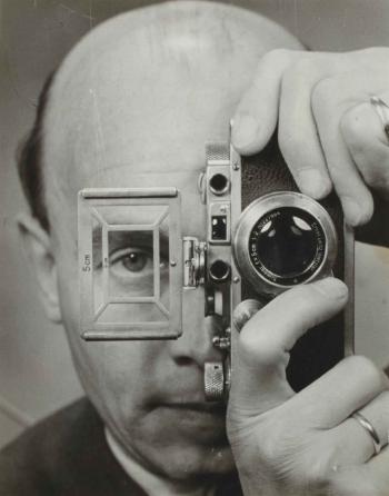 Self-portrait with Leica by 
																	Otto Umbehr