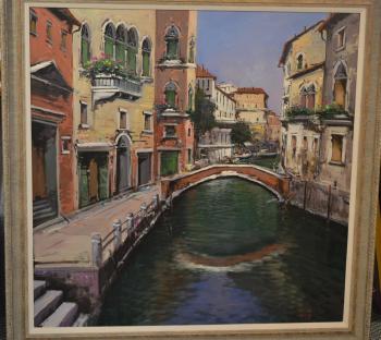 Venetian canal scene by 
																			Antonio Iannicelli