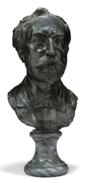 Buste figurant un portrait d'homme à la moustache by 
																	Henry Eugene Nocq