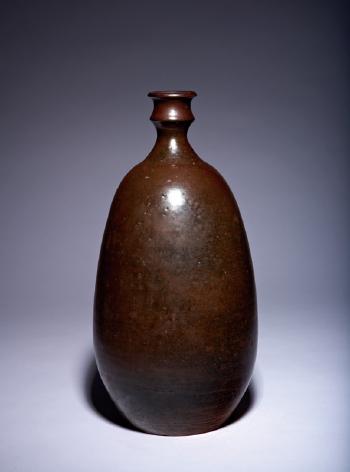 Ceramic vase by 
																	Ward Youry