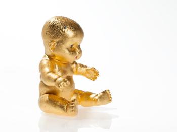 Golden Baby by 
																			Yao Jui-Chung