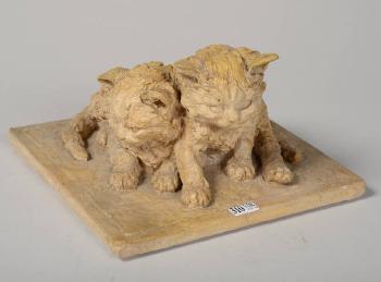 Deux chatons by 
																	Louise Haerens-Robelus