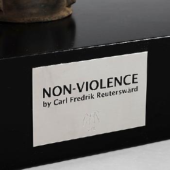 Non-violence by 
																			Carl Fredrik Reutersward