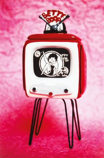 Betty Boop box TV by 
																	Joan Rabascall