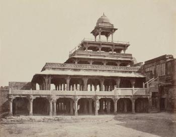 Panch Mahal, Fatehpur Sikri (palais des plaisirs de l'empereur Akbar), Uttar Pradesh by 
																	John Edward Sache