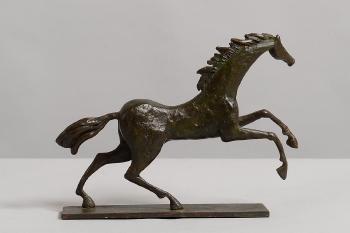 Galloping horse by 
																			Merce Canadell
