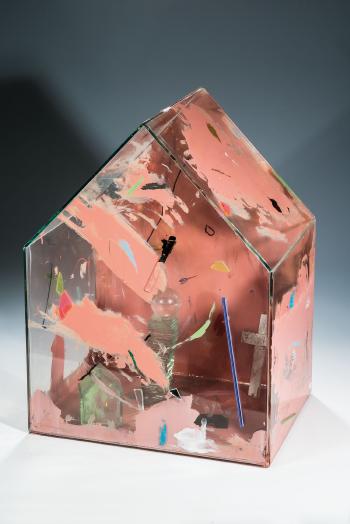 House shaped box by 
																	Dana Zamecnikova