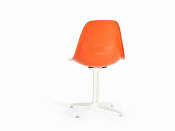 Chair DSR With 'La Fonda'-Base by 
																			Ray Eames