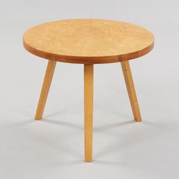 Curly  Table by 
																			Alvar Aalto