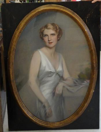 Portrait de la Comtesse Hélène de Tascher by 
																	Arthur Halmi
