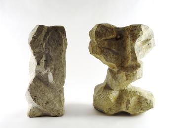 Zwei abstrakte Skulpturen by 
																	Frank Maasdorf