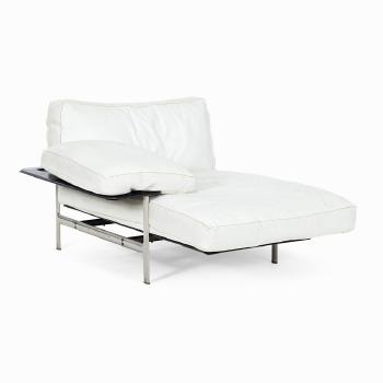 daybed 'Diesis' by 
																			Paolo Nava