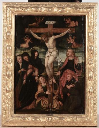 Crocefissione con figure e santi by 
																			 Piedmontese School