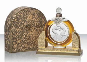 A molinard - 2 'Le Baiser fu Faune' scent bottle by 
																	 Lalique Co.