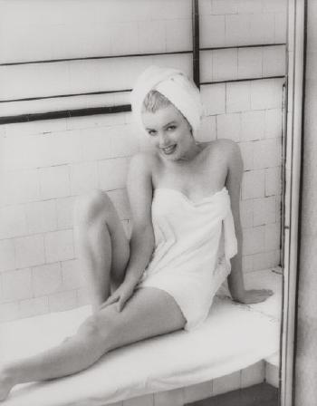 Marilyn Monroe (Steam bath) by 
																			Andre de Dienes