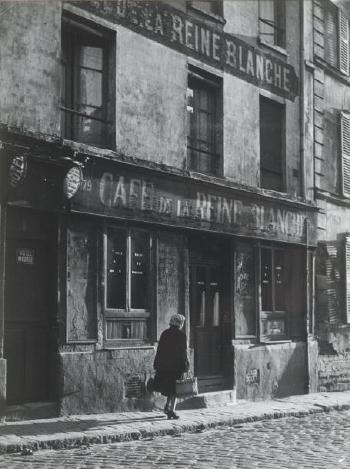 Café de la Reine Blanche, Paris by 
																	Lucien Raveau