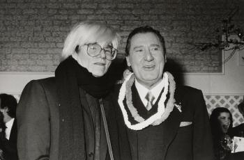 Andy Warhol e Alberto Sordi by 
																	Santi Visalli