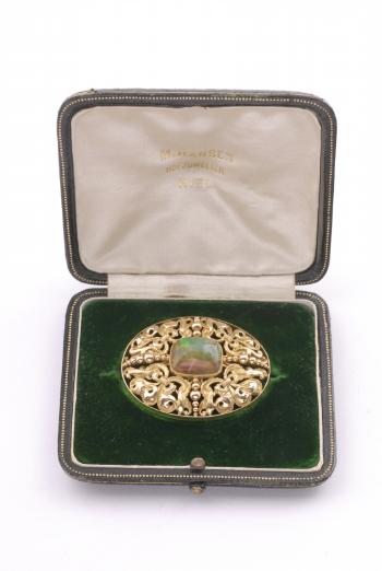 A brooch by 
																			 Juwelier Hansen