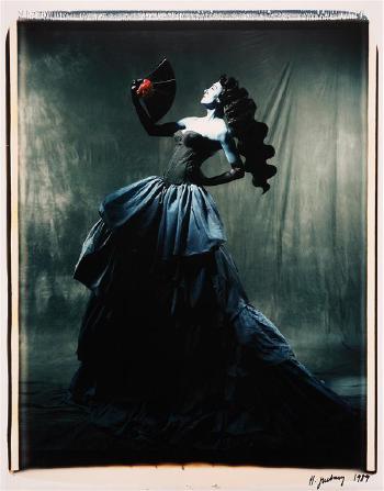 Danseuse Flamenca by 
																	Hélène Guetary