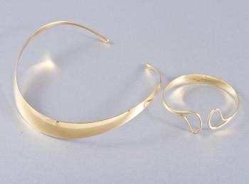 Necklace and Bracelet by 
																			Bent Gabrielsen