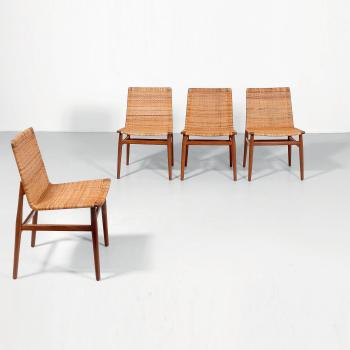 Suite de quatre chaises by 
																			Jorgen Hoj