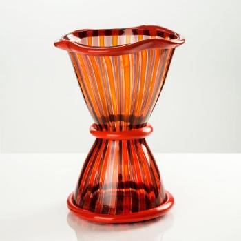 Rosa Tea, Vase by 
																			Elena Cutolo