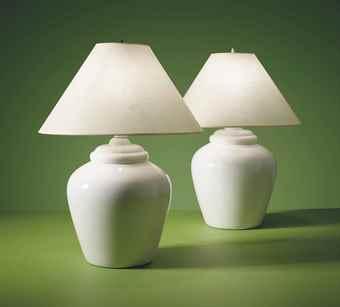 A pair of table lamps by 
																	 Royal Haeger