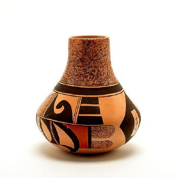 Nampeyo olla by 
																			Fannie L Polacca