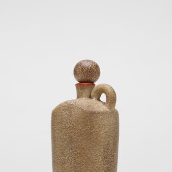 Bottle with stopper by 
																			Tullio d'Albisola