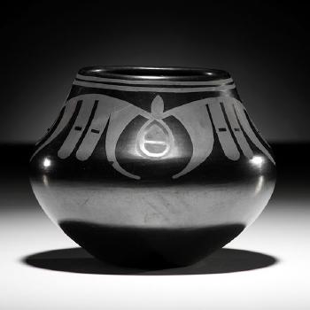 San Ildefonso Blackware Pottery bowl by 
																			Popovi Da