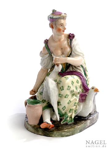 Seltene Figur einer Gänsestopferin by 
																	 Porzellan-Manufaktur Ludwigsburg