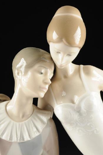 Romance by 
																			 Lladro