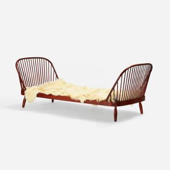 Daybed by 
																			Frode Holm