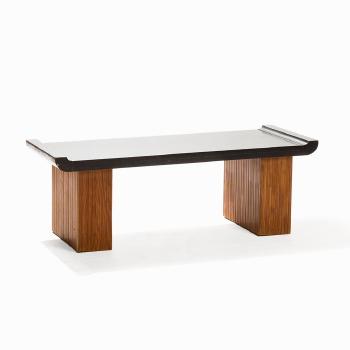 Coffee Table by 
																			 Brown-Saltman