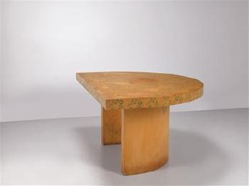 An 'Albagia' table by 
																	Gianni Ruffi