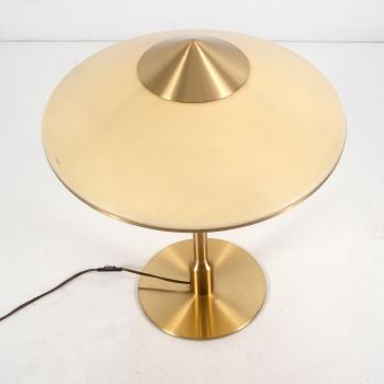 Kongelys table light by 
																			Niels Rasmussen Thykier