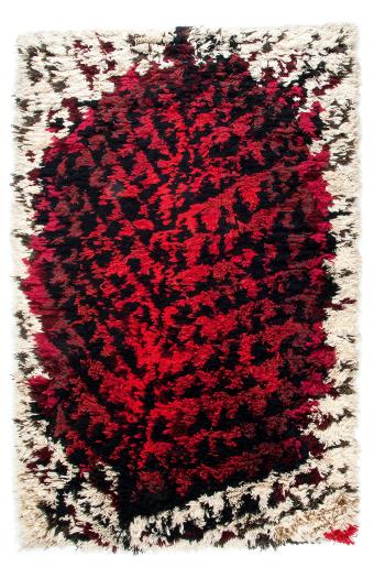 Metsässä Palaa - Burning Forest carpet by 
																	Kirsti Ilvessalo