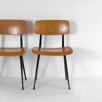 Four Result chairs by 
																			 Ahrend