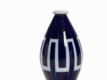 Große Ovoide Vase by 
																			Trude Petri Raben