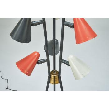 Articulated floor lamp by 
																			 Lightolier