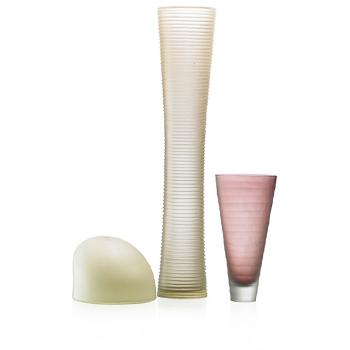 Three vases by 
																			Benjamin and Kathy Elliott Edols