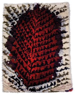 Metsässä Palaa carpet by 
																	Kirsti Ilvessalo