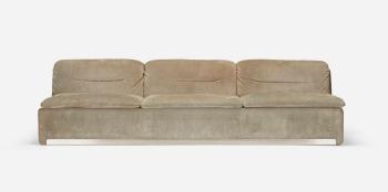 Vela Bassa sofa by 
																			Giovanni Offredi