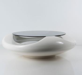'UFO' sofa table by 
																			 Astarte
